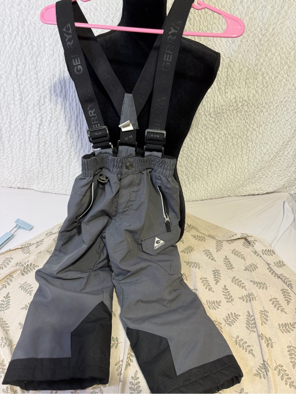 Gerry Kids' Gray Insulated Snow Joggers with Adjustable Braces xs